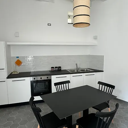 Sparanello Apartment *